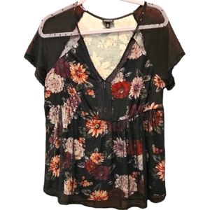 Torrid Floral Top/Blouse